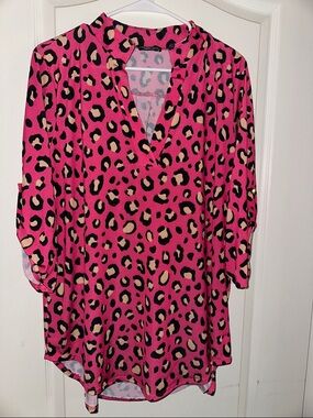 HEIMISH USA Hot Pink Leopard-Print V-Neck Tunic
